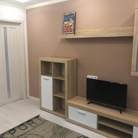Gil Apartments, 38 Prospect Svobody Użhorod Zewnętrze zdjęcie